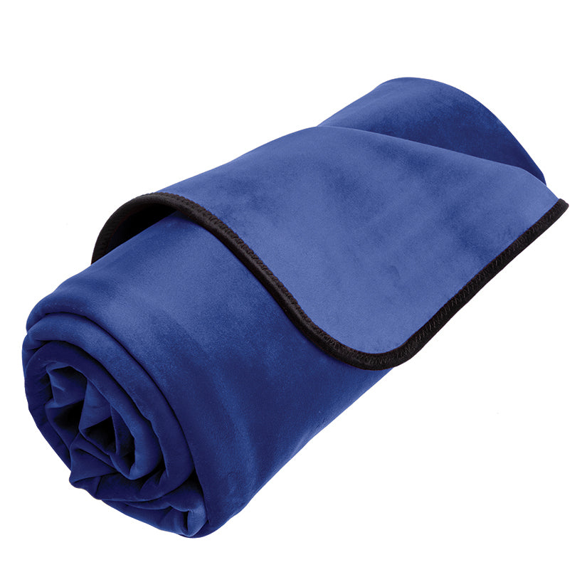 Introducing the Liberator Fascinator Throw Indigo, a luxurious microfiber throw designed for comfort and durability. Protect your furniture from messy adventures while adding elegance to your bedroom or playroom with its indigo hue. Perfect for sensual m..